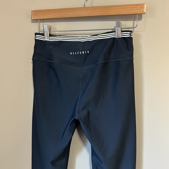 Anthropologie ALLFENIX Camilla Legging Compression Striped Navy Blue White Sz S - Picture 5 of 12